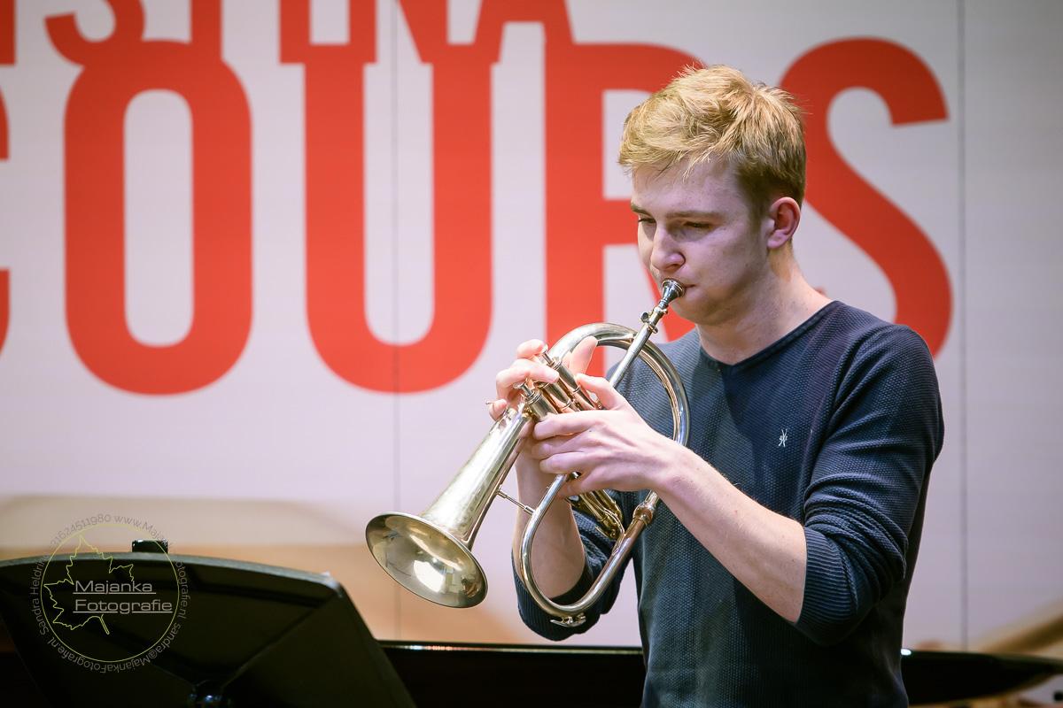 Douwe van Netten is geslaagd voor zijn B diploma.